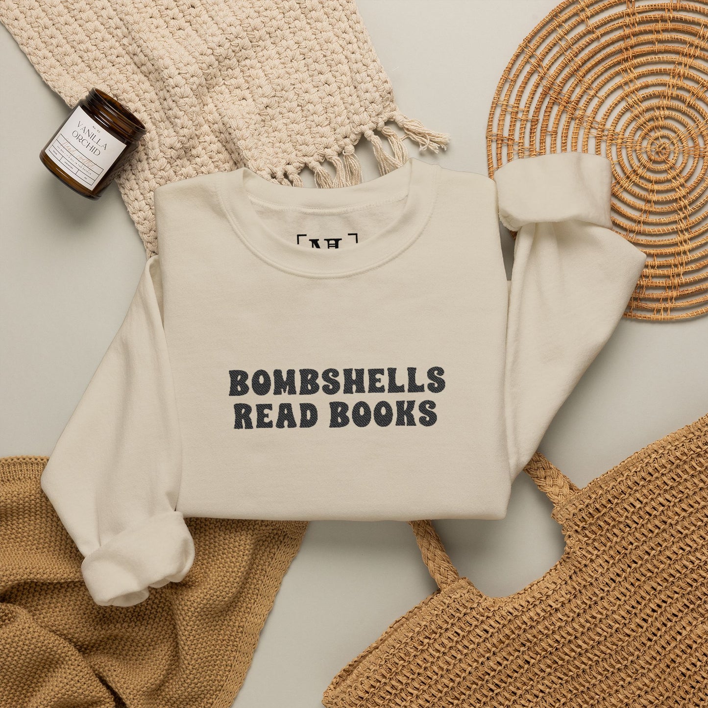 Bombshells Read Books - Bookish Villa Inspired Sweatshirt