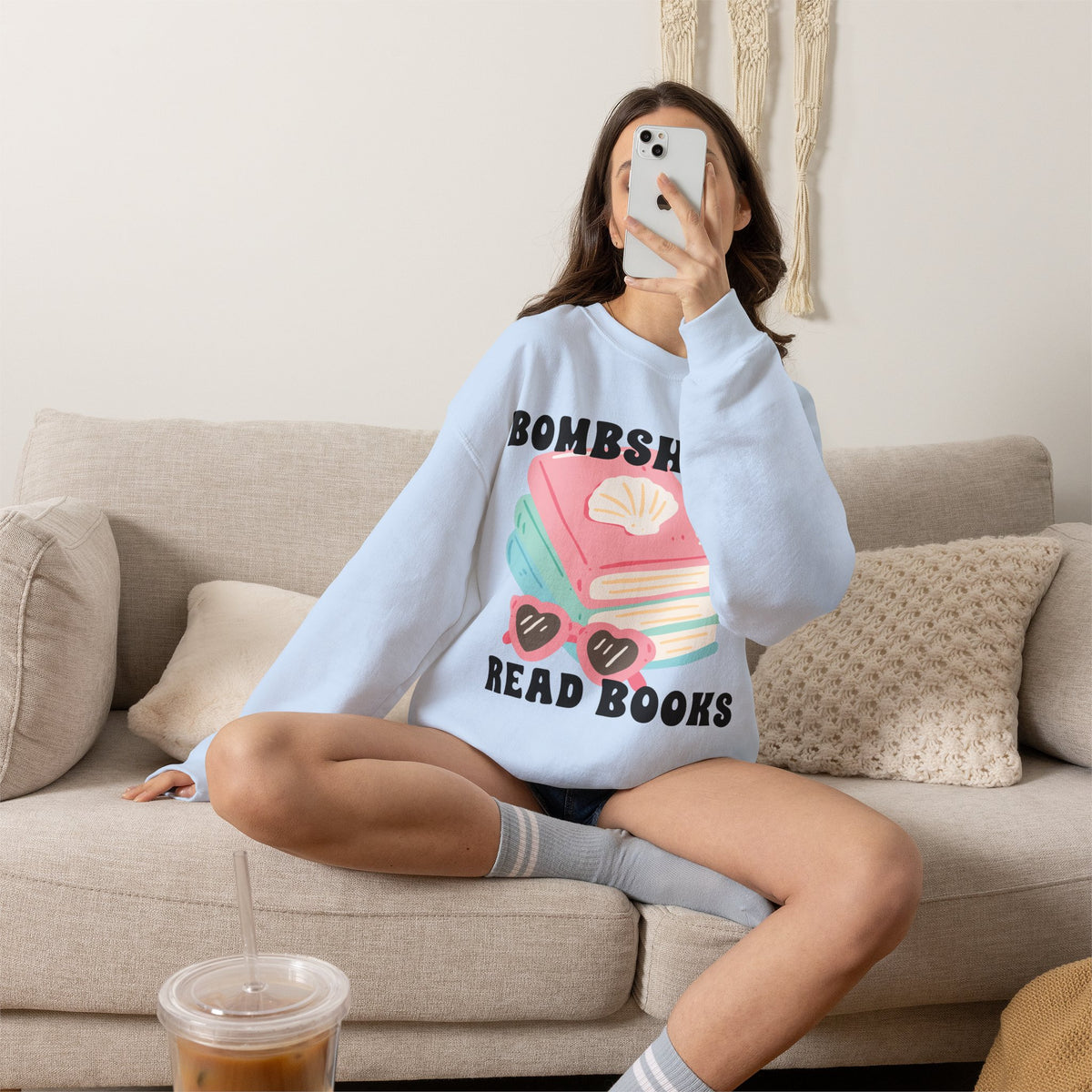 Bombshells Read Books - Bookish Villa Inspired Sweatshirt