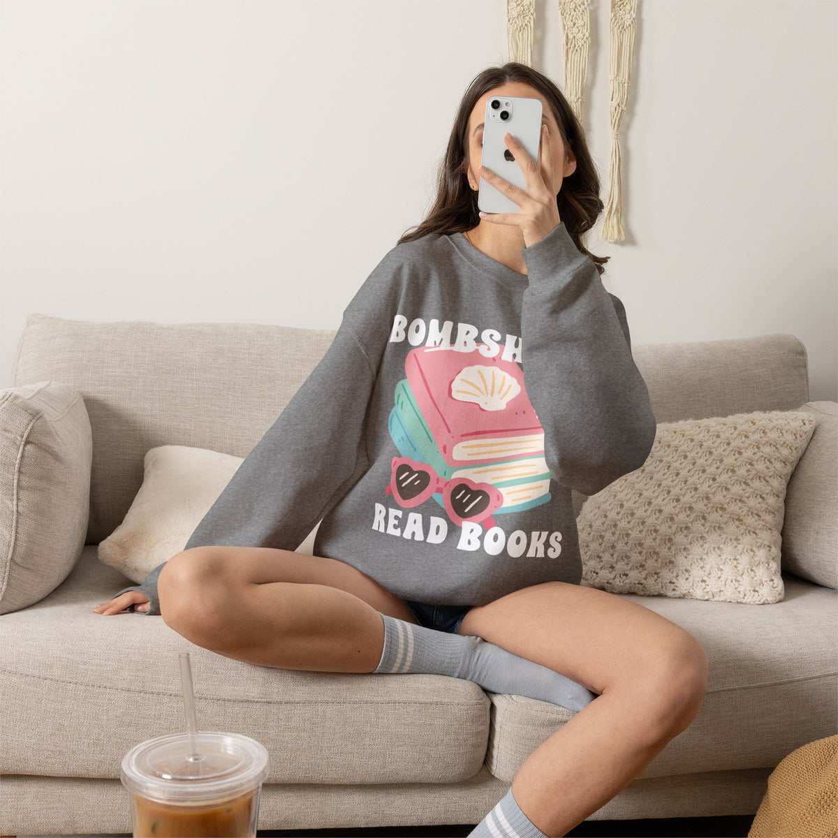 Bombshells Read Books - Bookish Villa Inspired Sweatshirt (White Text)