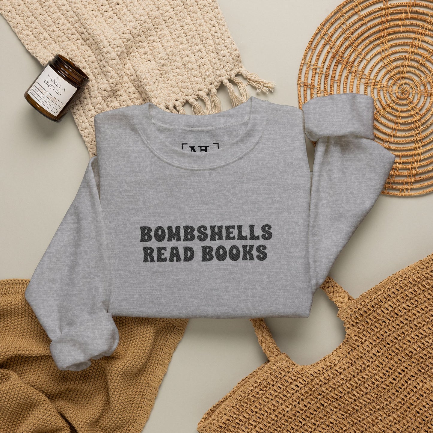 Bombshells Read Books - Bookish Villa Inspired Sweatshirt